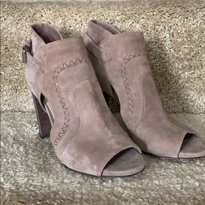 Vince Camuto open toe booties size 6.5
